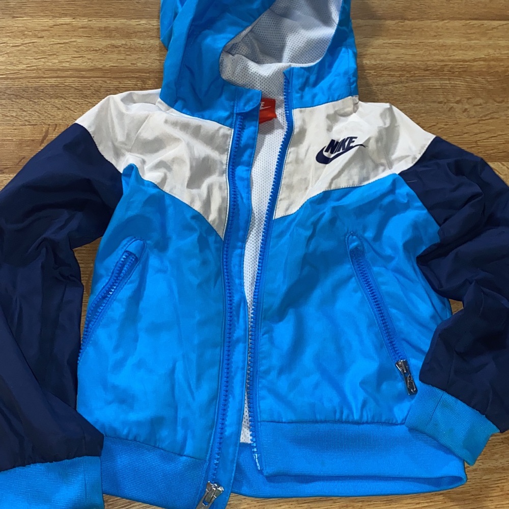 Toddler 3t Nike rain jacket.